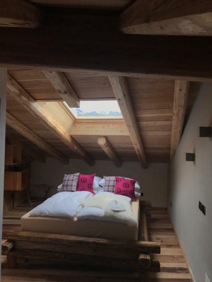 Grizzly Haus & Frosch Restaurant - Teritoria Bed and Breakfast Varena Eksteriør billede